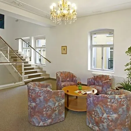Labe Hotel 2*